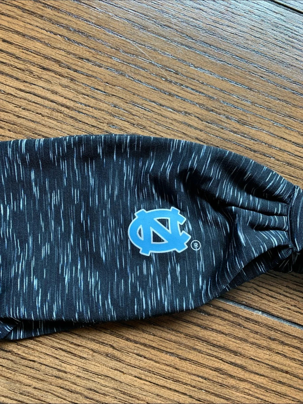 North Carolina Black Elastic Logo Accent Athletic Headband
